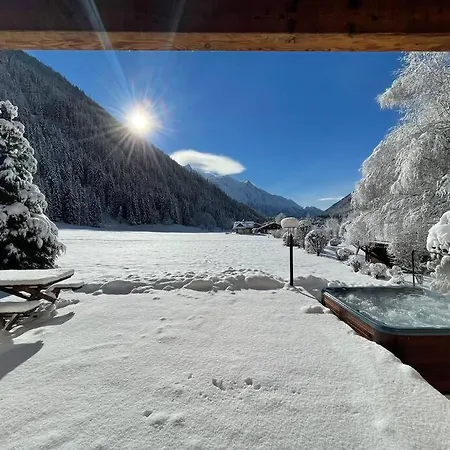 Chalet Melusine - Big W Pool, Sauna, Huge Terrace, Views & Privacy! Argentiere