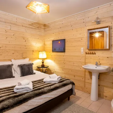 Chalet Melusine - Big W Pool, Sauna, Huge Terrace, Views & Privacy! Argentiere